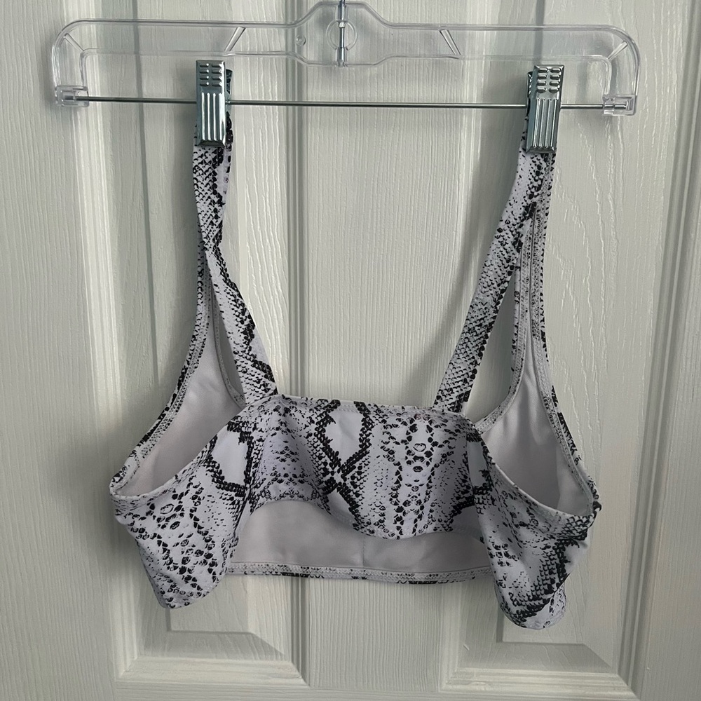 SHEIN Women's‎ Medium White Polyester Bikini Top - Picture 2 of 3
